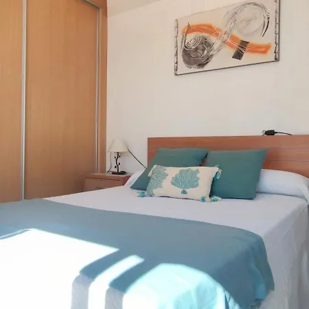 Tabarca - Con Jardin Y Piscina Comunitaria